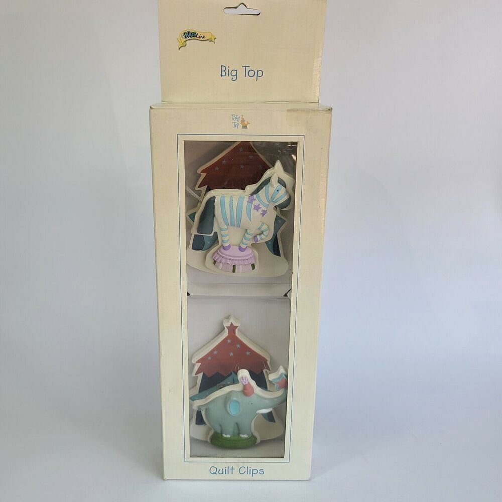 CIRCUS big Top and Quilt Clips Hangers Nursery Art Decor